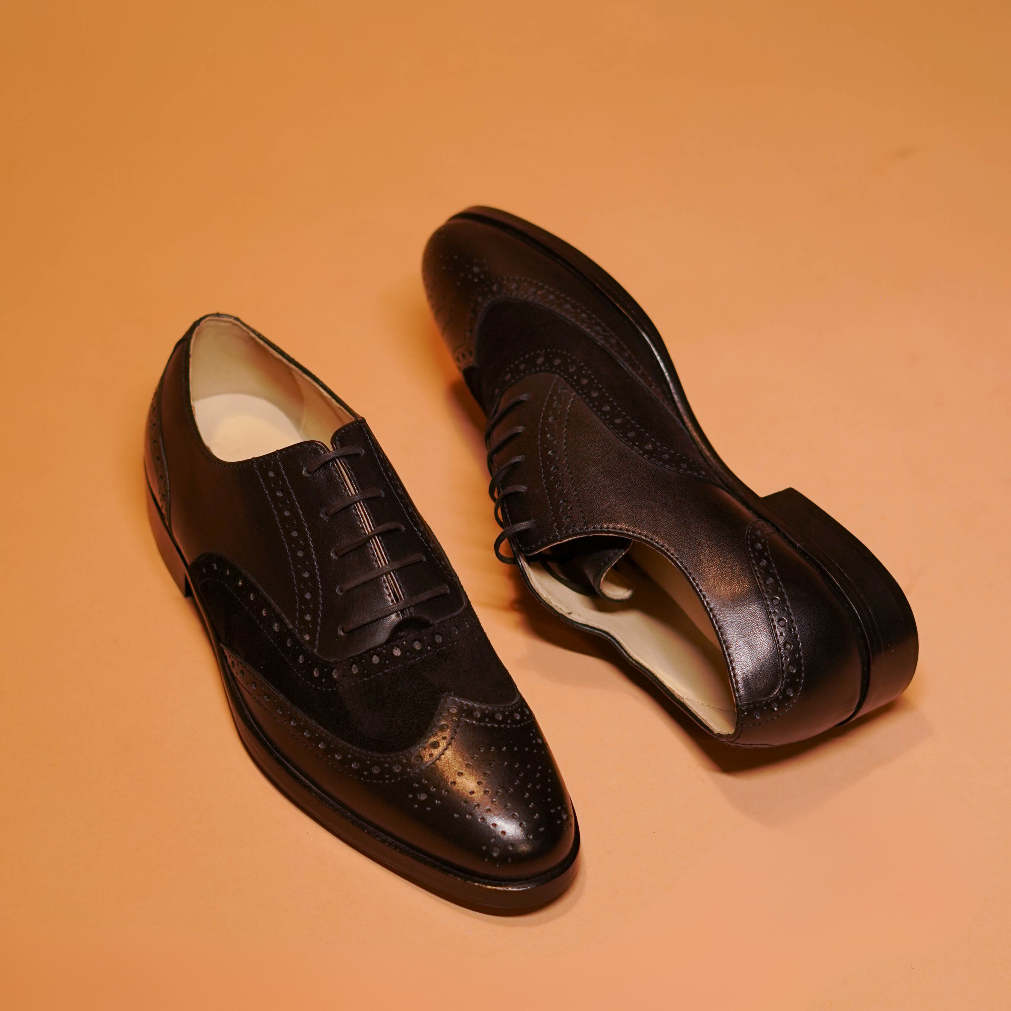 Caro Carbonio | Suede and Patent leather black brogues